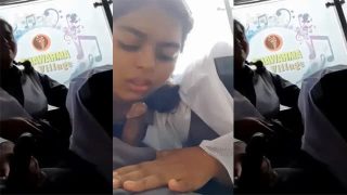 Schoolbus Blowjob Teens – Girl Deepthroat In School Bus